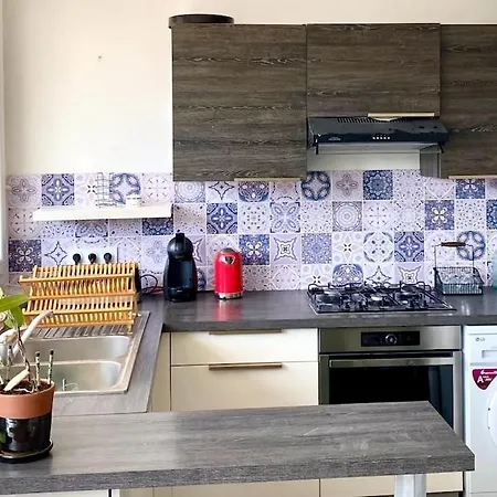 Joli T2 En Centre-ville Avec Balcon Cosy * Lorient
